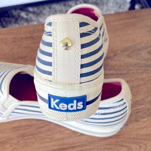 Keds X Kate Spade New York Triple Decker Bow - Picture 3 of 4